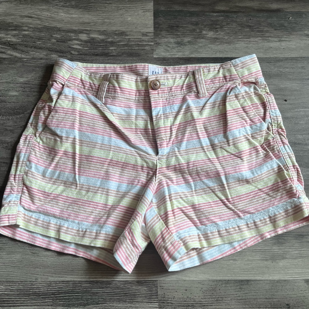 GAP Pastel Striped Women's Shorts
